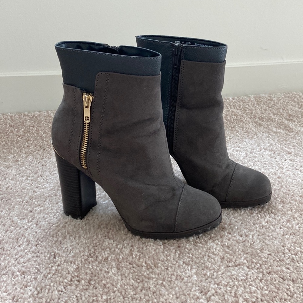 Juicy Couture | Livia Charcoal Ankle Boots